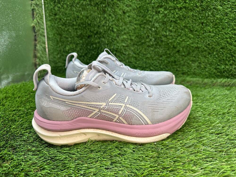 Asics Gel-Kayano 33 1012B939 Athletic Sneaker Women's 8 Gray Mesh Sports Running
